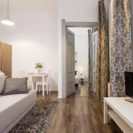 Main Station - 8 Rakowicka Street Apartament Kraków