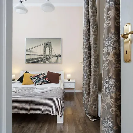 Main Station - 8 Rakowicka Street كراكوفيا